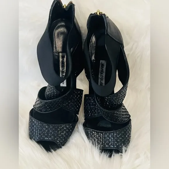 Manolo Blahnik - Black Elastic &amp; Leather Strappy Sandals Handmade In Italy US 8