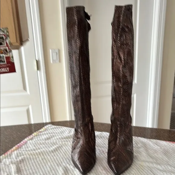 MANOLO BLAHNIK LADIES BRONZE SNAKE TALL HEEL STRETCH BOOTS-9