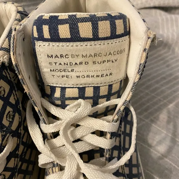 Marc by Marc Jacobs Mylo-Print Canvas High Tops size 40 us9