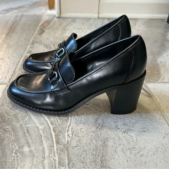 Marc Fisher Block Heel Slip-On Black Loafers, size 8M