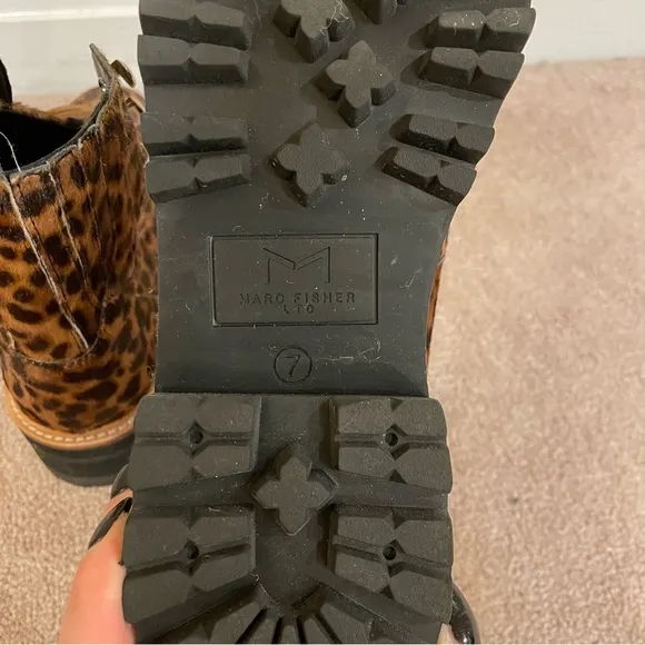 Marc Fisher Izziely Leopard Print Calf Hair Combat Boots, Size 7, EUC