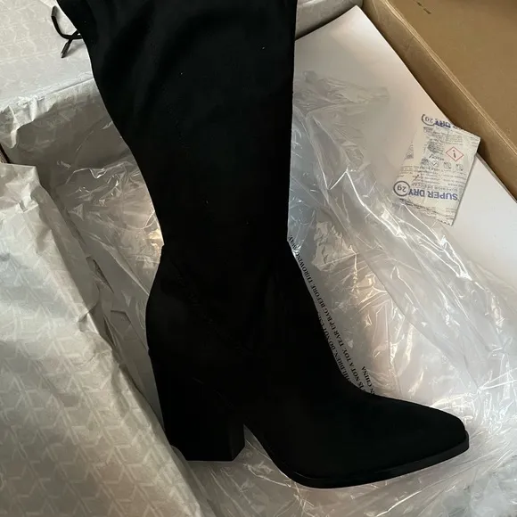 Marc Fisher Okun Thigh High Boots in Black, Size 5 New in Box EXCELLENT!