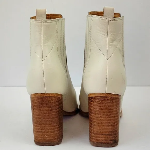 Marc Fisher Oshay Heeled Leather Ankle Boots Off-White Size 8