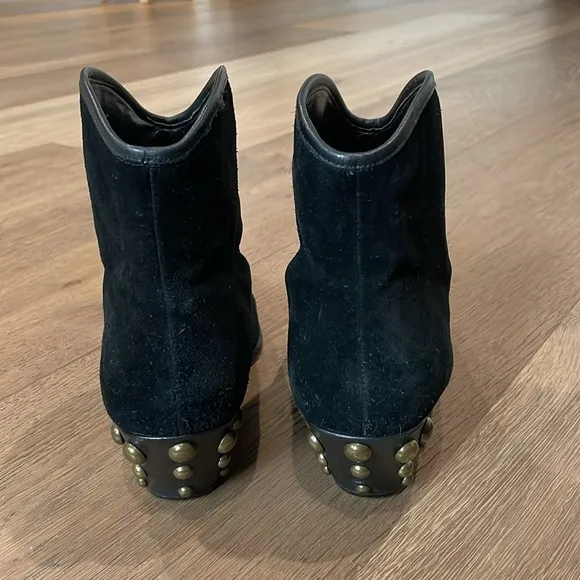 Marc Fisher Rippa Womens Black Suede Gold Studded Ankle Boots Moto Western 8.5
