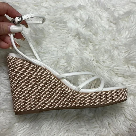 MARC FISHER White Espadrille sandals strappy design