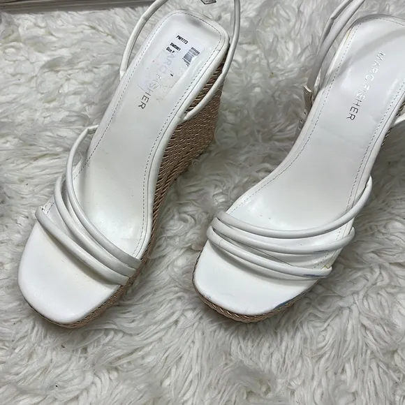 MARC FISHER White Espadrille sandals strappy design