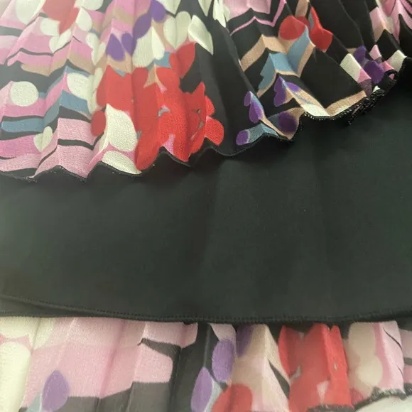 Marc Jacobs pleated mini skirt.