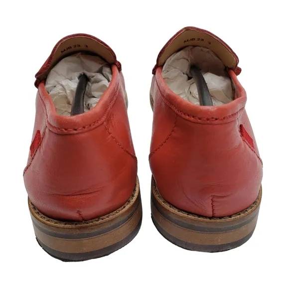Marc Joseph | NIB Madison Coral Napa Silver Star Preppy Leather Loafers Girl's 3