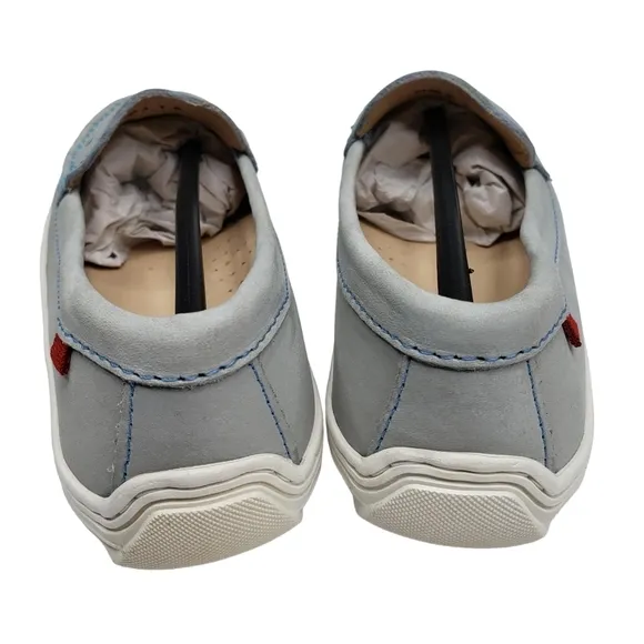 Marc Joseph | NIB Mott St Light Grey Nobuck Silver Grommet Loafers Girl's 1.5