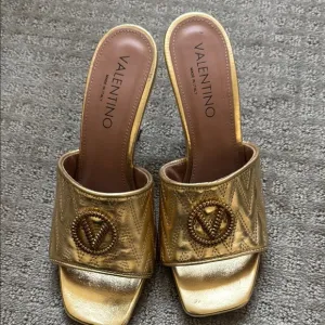 Mario Valentino Women's Gold Slide Sandals