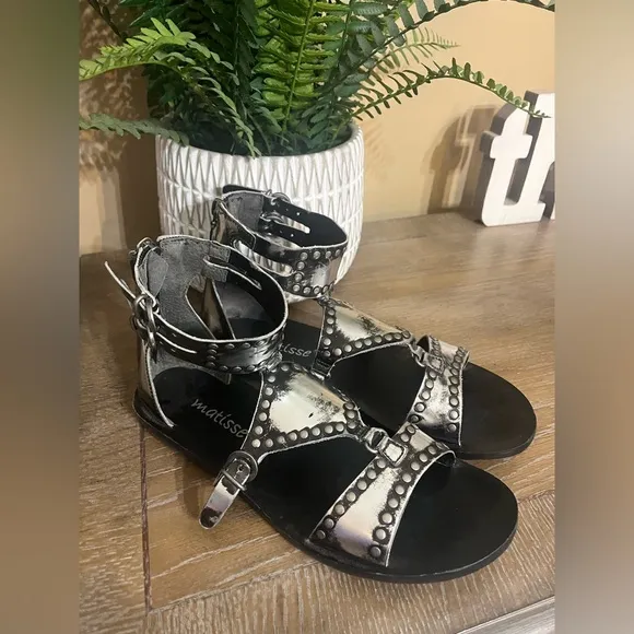 MATISSE ~ Terminator Sandal in Silver Size 7.5