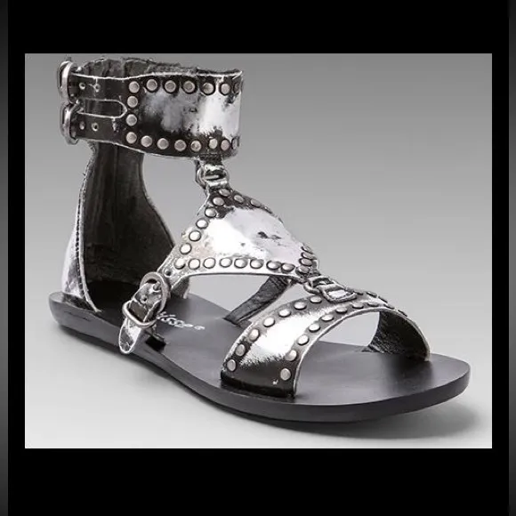MATISSE ~ Terminator Sandal in Silver Size 7.5
