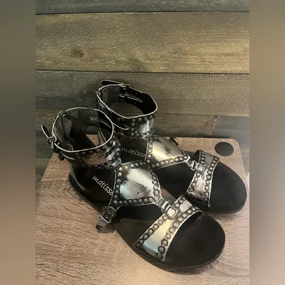 MATISSE ~ Terminator Sandal in Silver Size 7.5