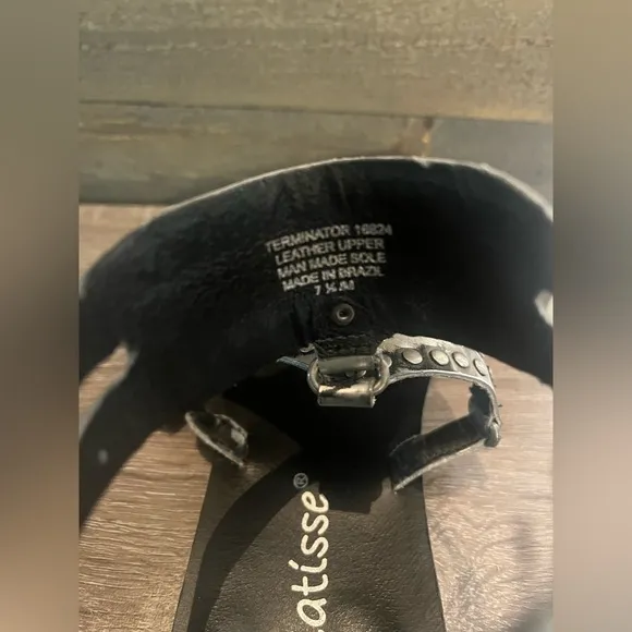 MATISSE ~ Terminator Sandal in Silver Size 7.5