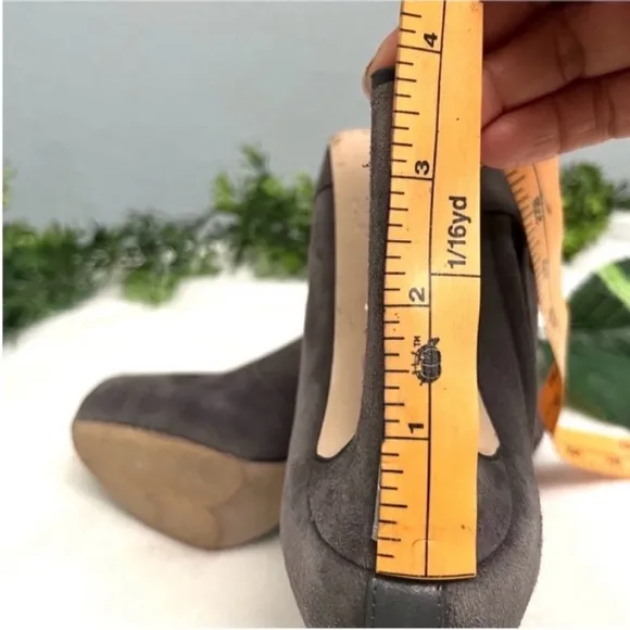 Maxmara stiletto grey suede ankle boots Size 36