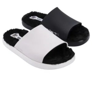 MELISSA FLUFFY SLIDE   CRUELLA SPECIAL EDITION,Size 9, one black, one white