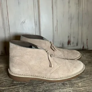 Mens Clarks Originals Signature Suede Desert Chukka Casual Boot in Sand US 11