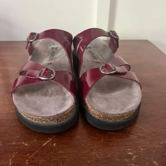 Mephisto Burgundy Strappy Sandals with Buckles size 38 (7)