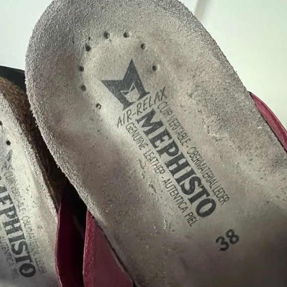 Mephisto Burgundy Strappy Sandals with Buckles size 38 (7)