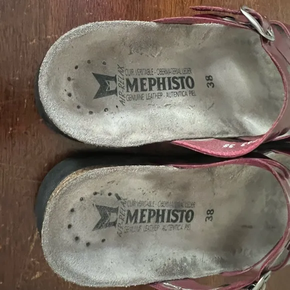 Mephisto Burgundy Strappy Sandals with Buckles size 38 (7)
