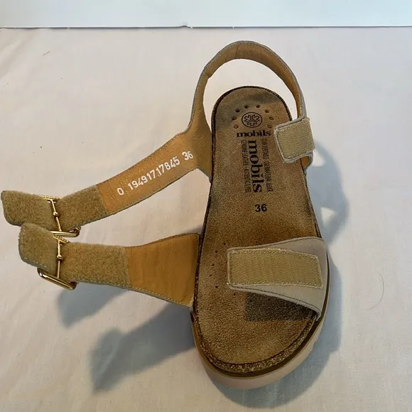 Mephisto Mobils Ergonomic Nude Sandal women’s size Euro size 36 or US size 6