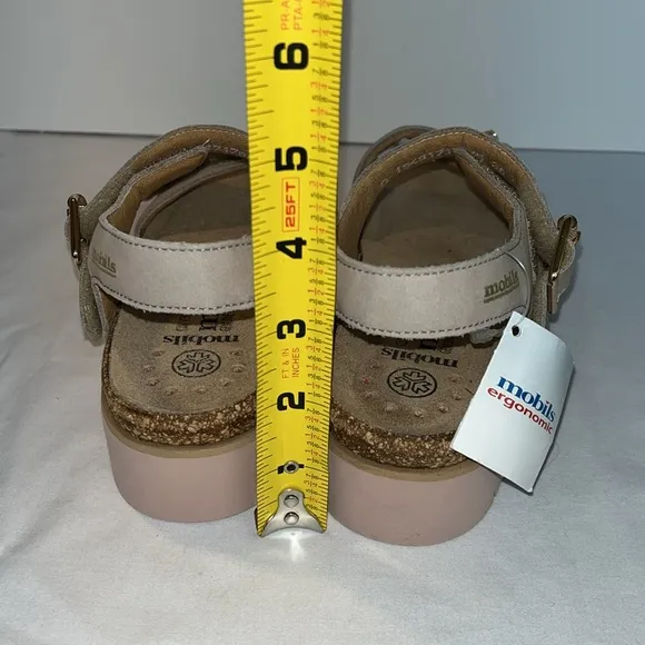 Mephisto Mobils Ergonomic Nude Sandal women’s size Euro size 36 or US size 6