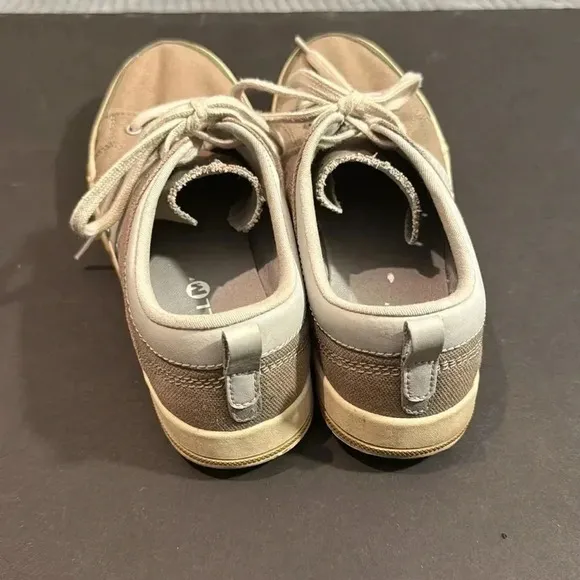 Merrell Putty Women’s Khaki/Green/Blue Canvas Sneakers size 9.5