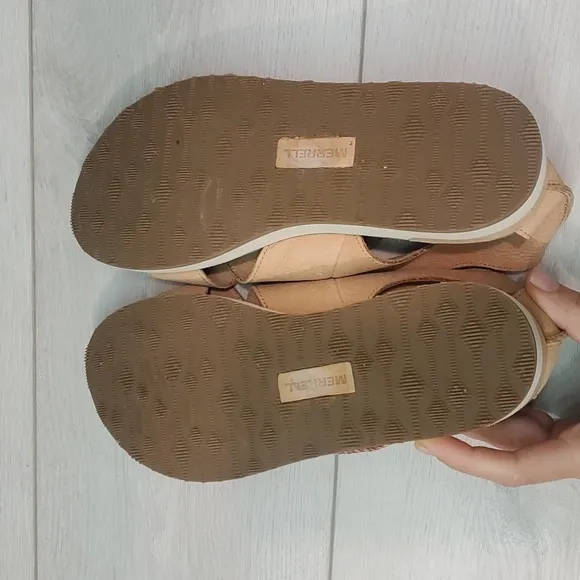 Merrell Woman Roam Cross Comfort Leather Platform Sandals shoes sz 6
