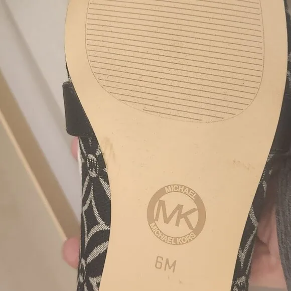 Michael Kors &quot;Rory&quot; Loafers. NIB. Size 6