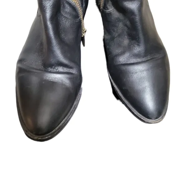 MICHAEL KORS Black Leather Tall Carney Studded Riding Boots Size 6.5