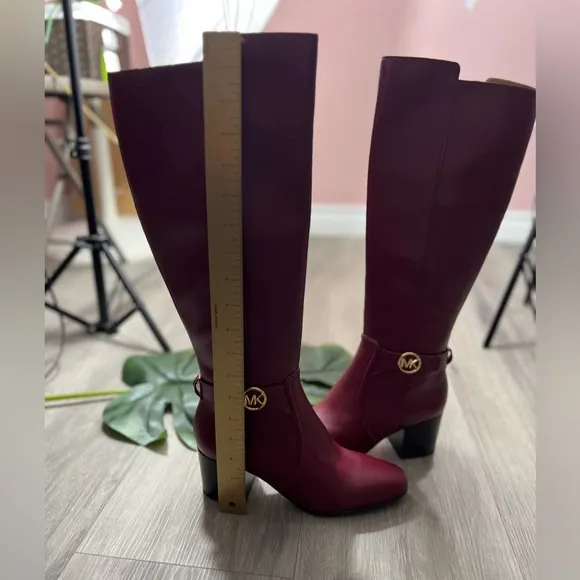 Michael Kors Bromley Stretch Over-The Knee Boots ✨brand new✨new with out box.