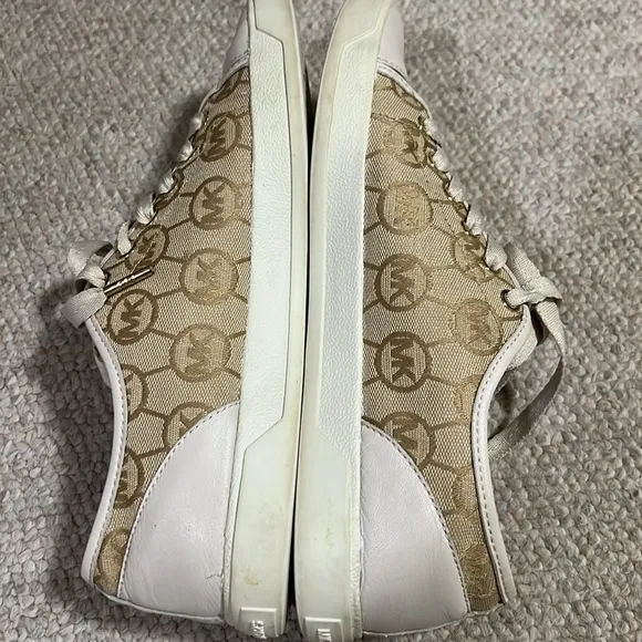 Michael Kors logo signature print sneakers