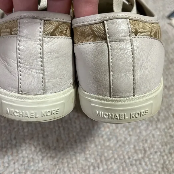 Michael Kors logo signature print sneakers