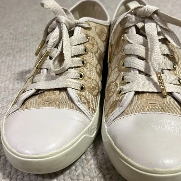 Michael Kors logo signature print sneakers