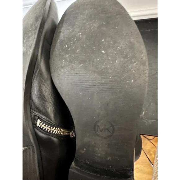 Michael Kors women’s black leather riding boots 7.5 GUC