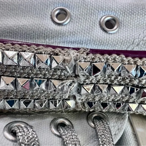 Mi.iM Bedazzled Studded Canvas Sneakers Pale Blue Silver Metallic Laces Womens 9
