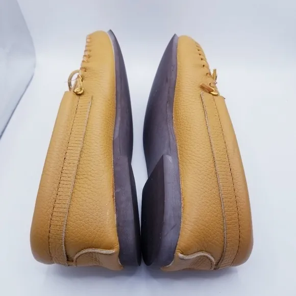 Minnetonka Moccasin Tan Slip On Loafers size 9