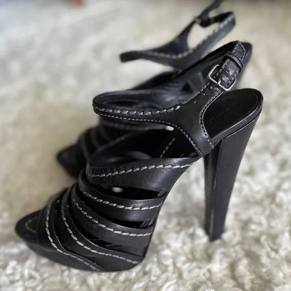 Miu Miu Black Leather Tonal Stitch Sandals 38.5