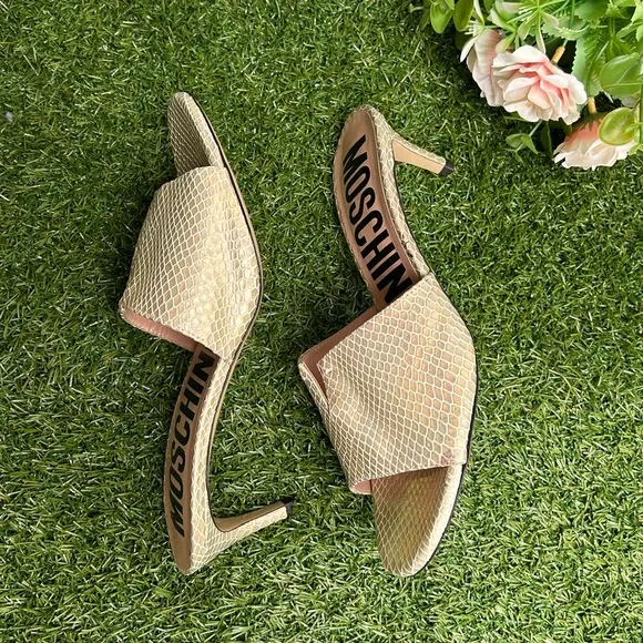 Moschino Women's Gold Snake Slide Sandals size 37 US 7 new( missing Letter Logo)