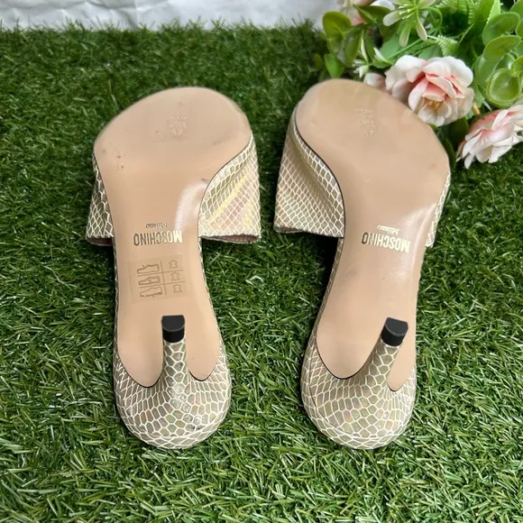 Moschino Women's Gold Snake Slide Sandals size 37 US 7 new( missing Letter Logo)