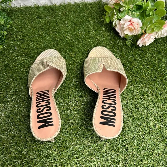 Moschino Women's Gold Snake Slide Sandals size 37 US 7 new( missing Letter Logo)