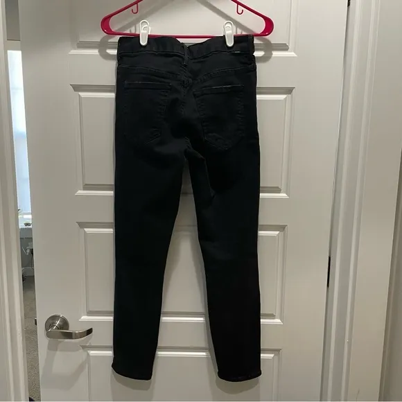 Mother High Waisted Looker Crop in Not Guilty Black Size 27