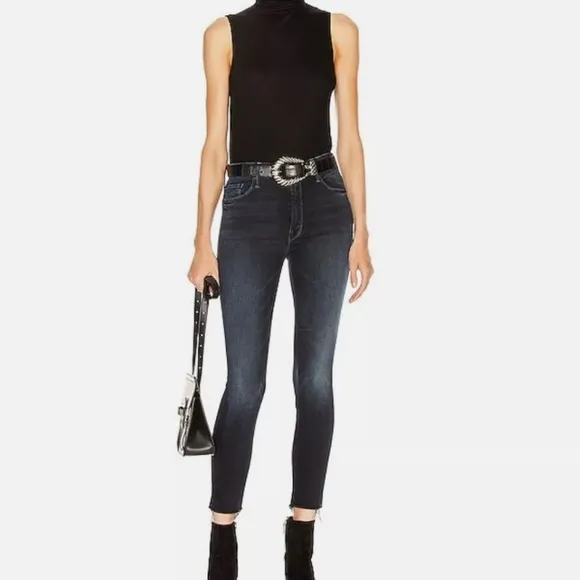 MOTHER The High Waisted Looker Ankle Fray Jeans in Last Call -Size 26