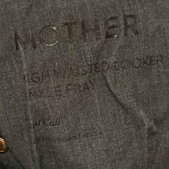 MOTHER The High Waisted Looker Ankle Fray Jeans in Last Call -Size 26