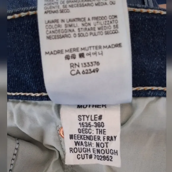 Mother The Weekender Fray in Not Rough Enough Blue Flared Size 30 NWOT