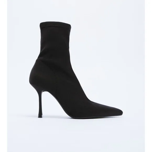 ⚡️MOVING SALE ⚡️ ZARA STRETCH FABRIC HEELED ANKLE BOOTS ⚡️MOVING SALE ⚡️