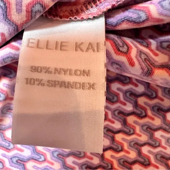 NANTUCKET RED Ellie Kai Blur Red Geometric Women’s Long Sleeve Dress Size 6