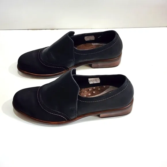 Naot Angin Slip-on Loafers