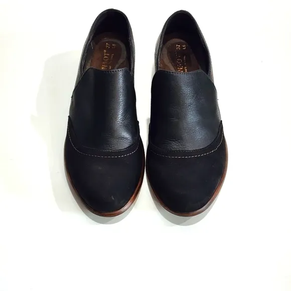 Naot Angin Slip-on Loafers