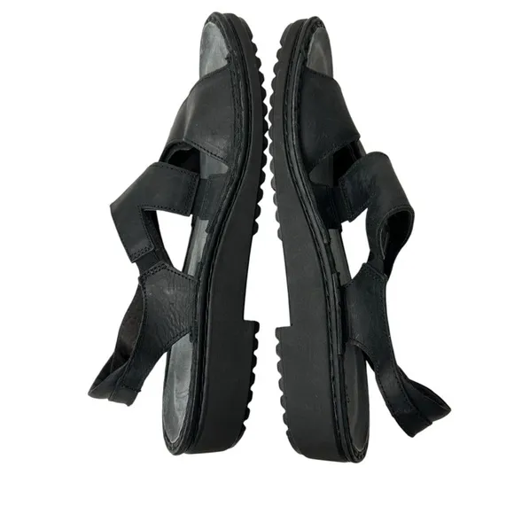 Naot Enid Black Strappy Sandals